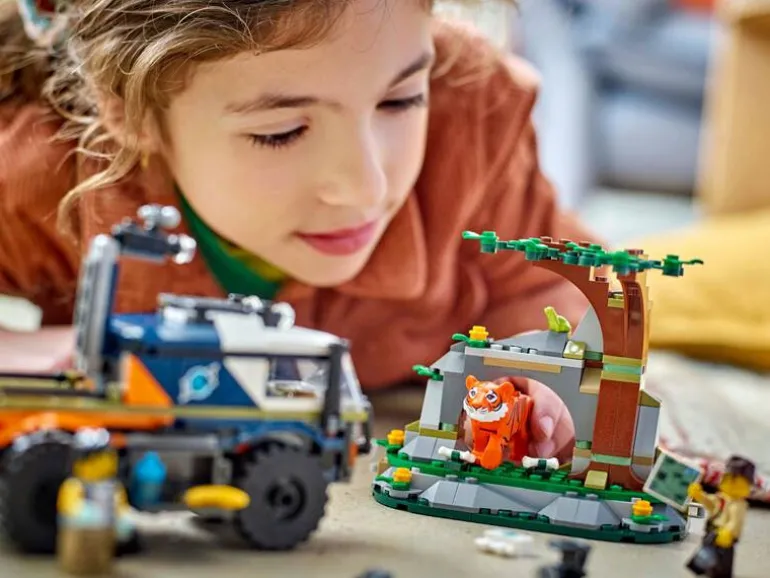 LEGO City 60426 Jungleonderzoekers: offroad truck