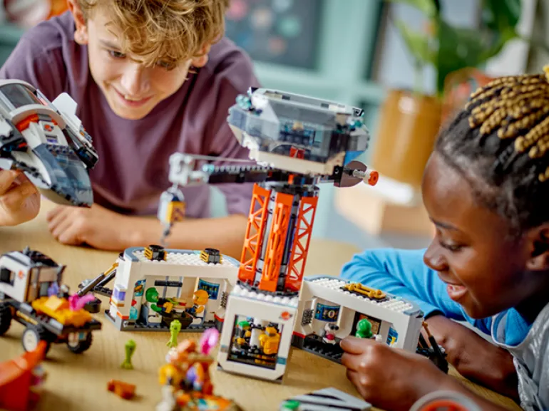 LEGO City 60434 Ruimtebasis en raketlanceringsplatform
